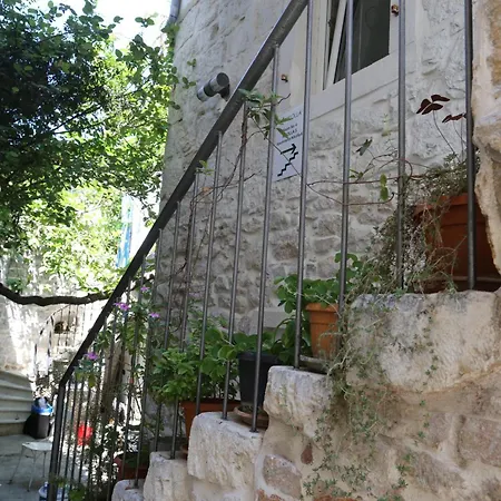 Nikolla Apartamento Split