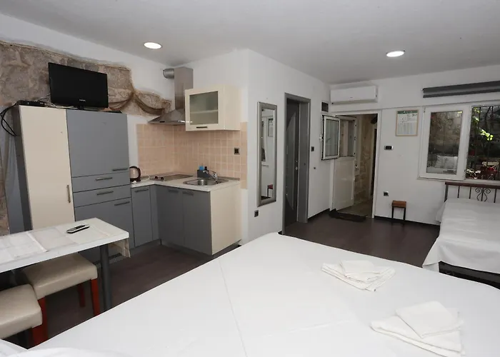 Apartment Nikolla Split