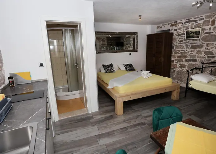 Apartment Nikolla Split