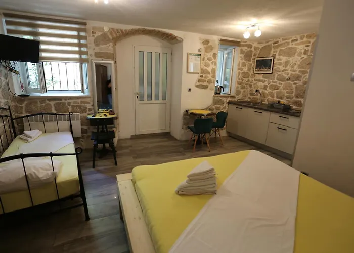 Apartment Nikolla Split