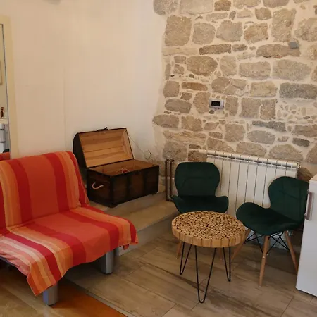 Apartament Nikolla