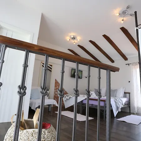 Nikolla * ספליט