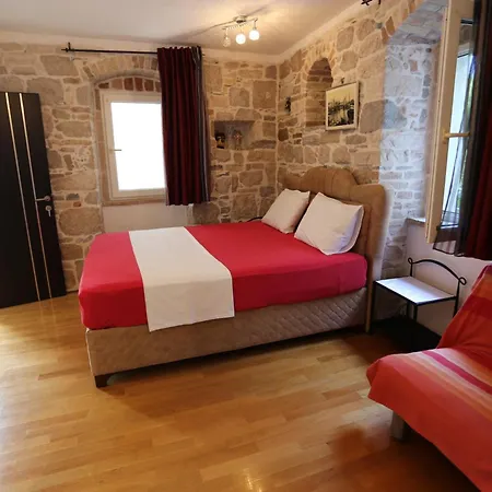 Apartment Nikolla