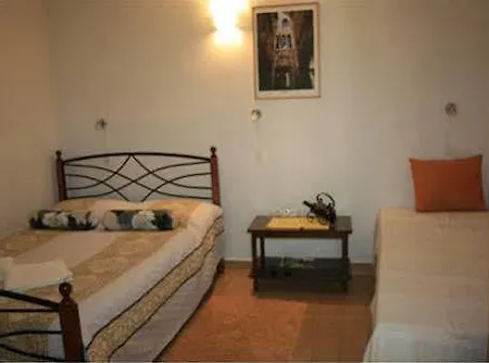 Nikolla Apartment
