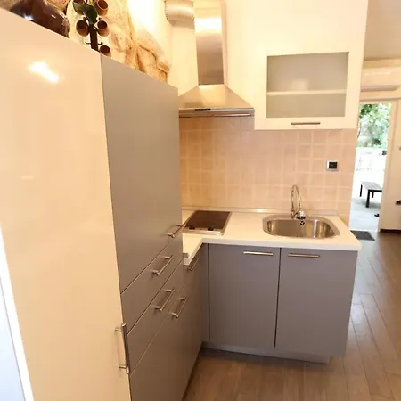 Nikolla Apartment Split